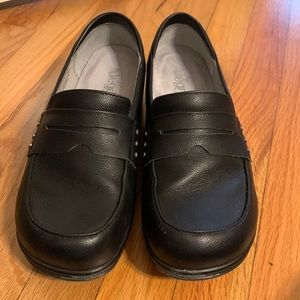 Alegria Loafers